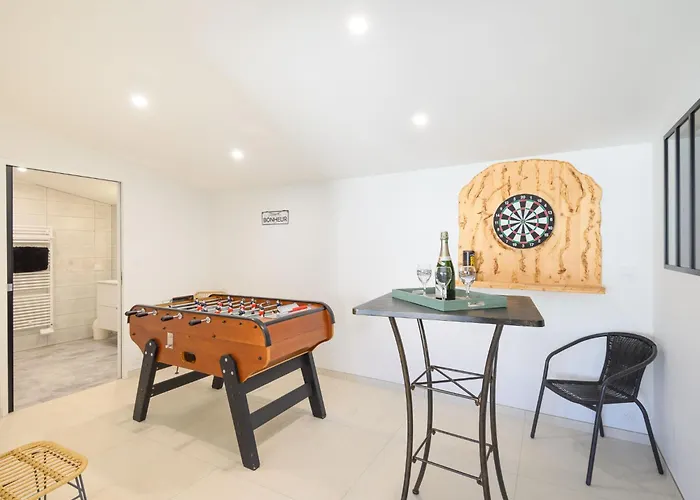 Charme De La Blancharderie By Interhome فيلة